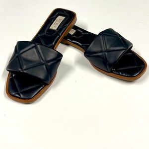 STEVE MADDEN STEVEN NEW YORK HARLA BLACK QUILTED SLIP-ON SLIDE SANDALS SIZE 8.5M